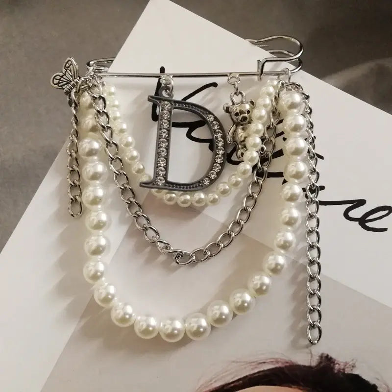 Luxury  Crystal Letter D Pearl Chain Tassel Brooches  Jewelry For Women